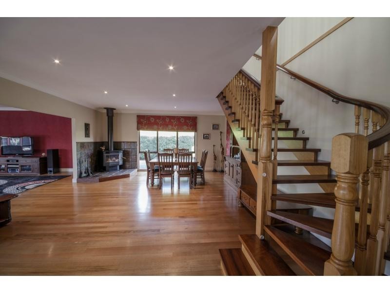 19 Supreme Close, Koo Wee Rup VIC 3981