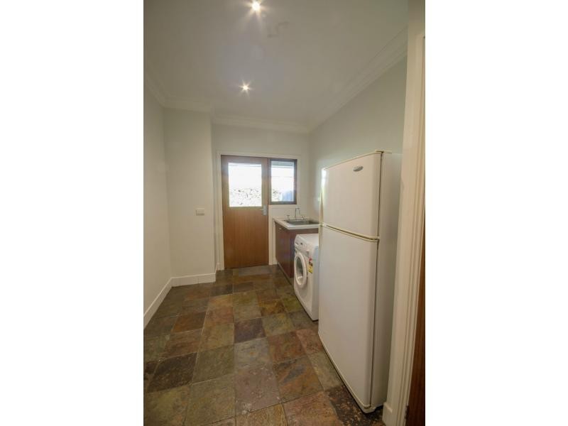 19 Supreme Close, Koo Wee Rup VIC 3981