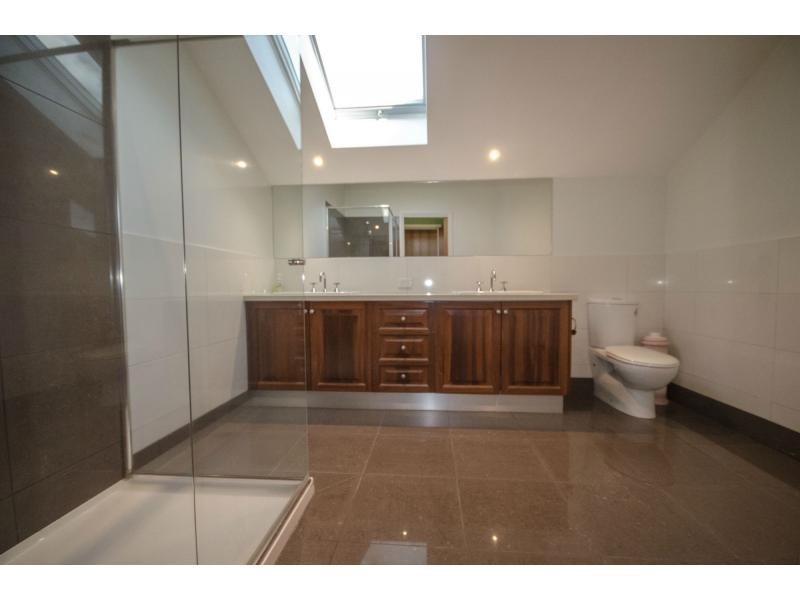 19 Supreme Close, Koo Wee Rup VIC 3981