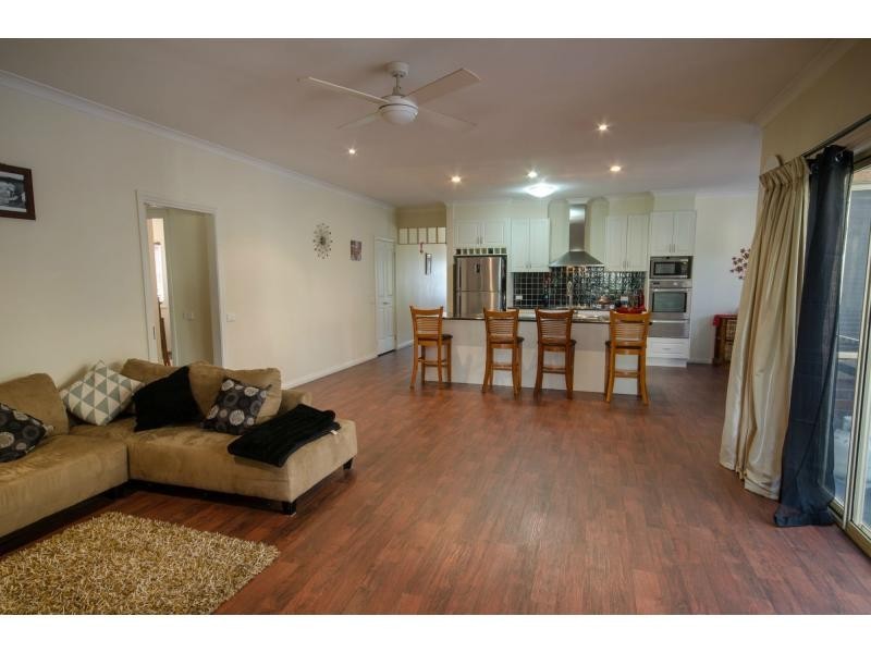 36 Townley Road, Koo Wee Rup VIC 3981