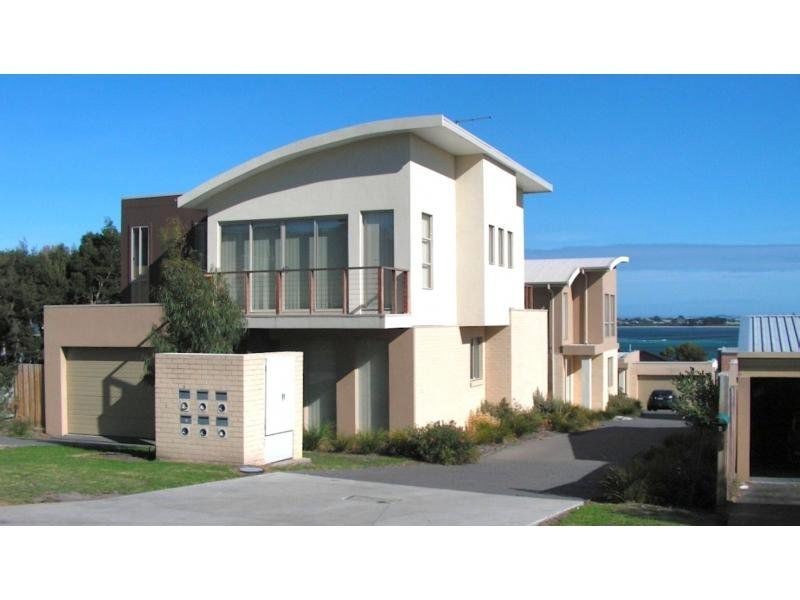 Unit 1/1-5 Wonthaggi Crescent, San Remo VIC 3925