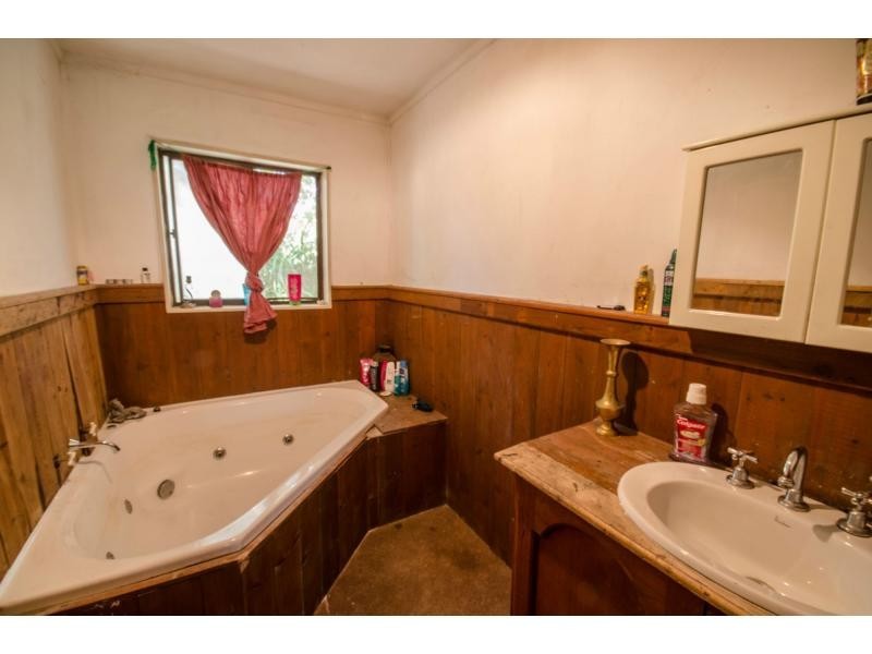9 Mitchell Street, Nyora VIC 3987