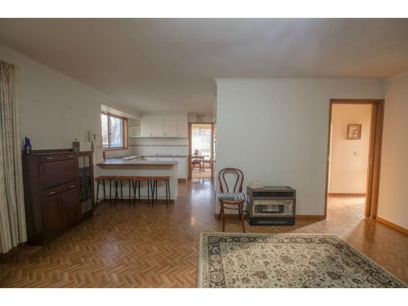 14 James Street, Lang Lang VIC 3984