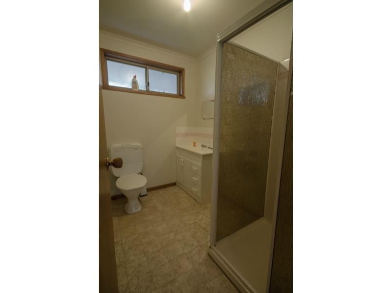 14 James Street, Lang Lang VIC 3984