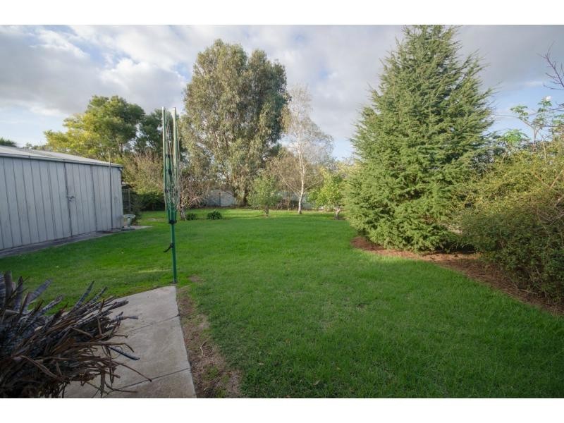 14 James Street, Lang Lang VIC 3984