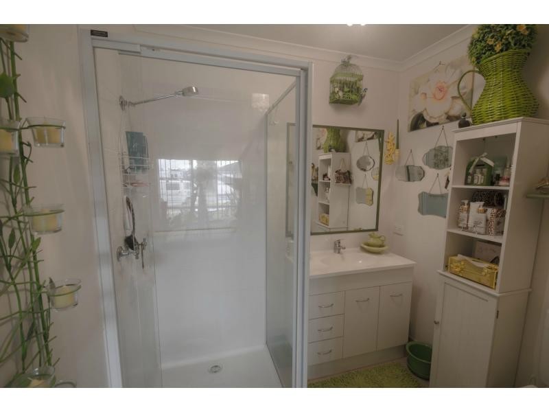 34 Bailey Boulevard, Koo Wee Rup VIC 3981