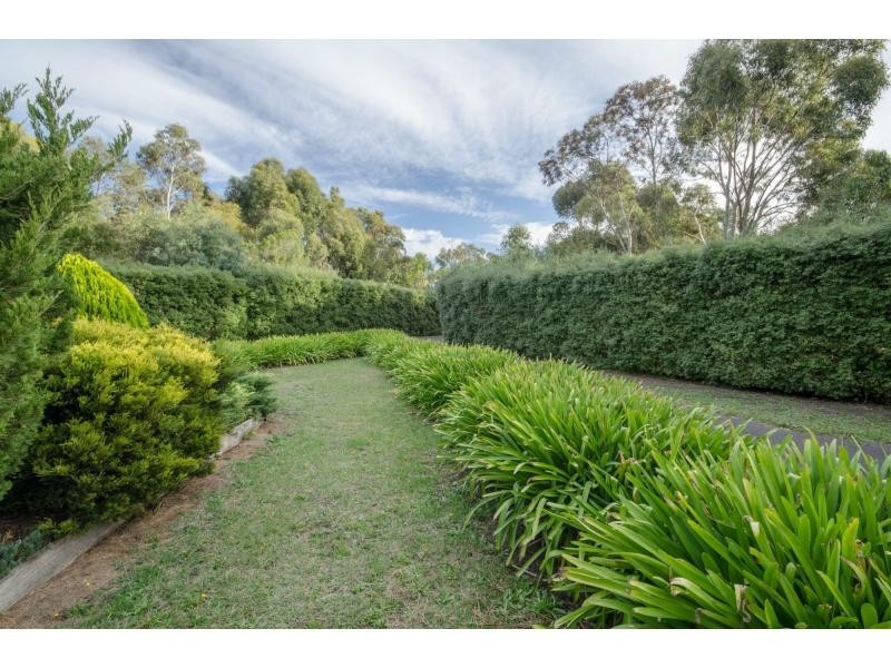 Pakenham South VIC 3810