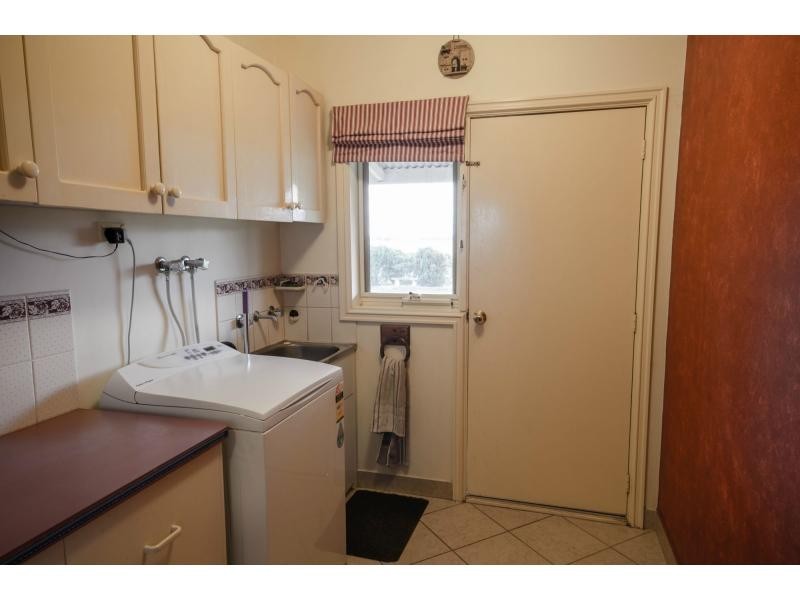 Pakenham South VIC 3810