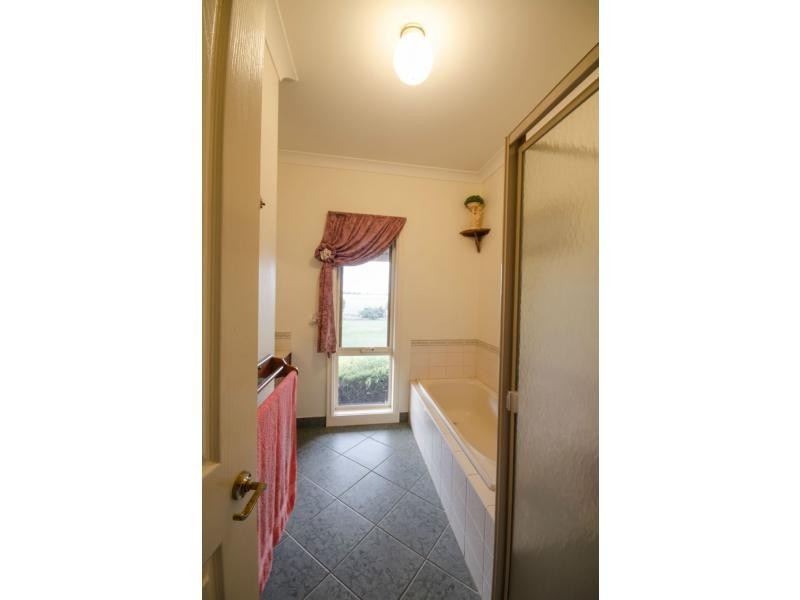 Pakenham South VIC 3810