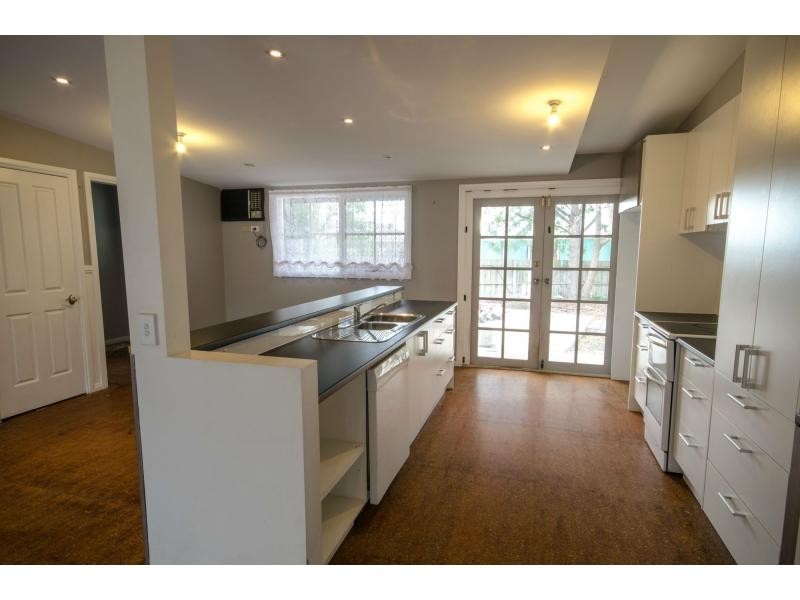 50 James Street, Lang Lang VIC 3984