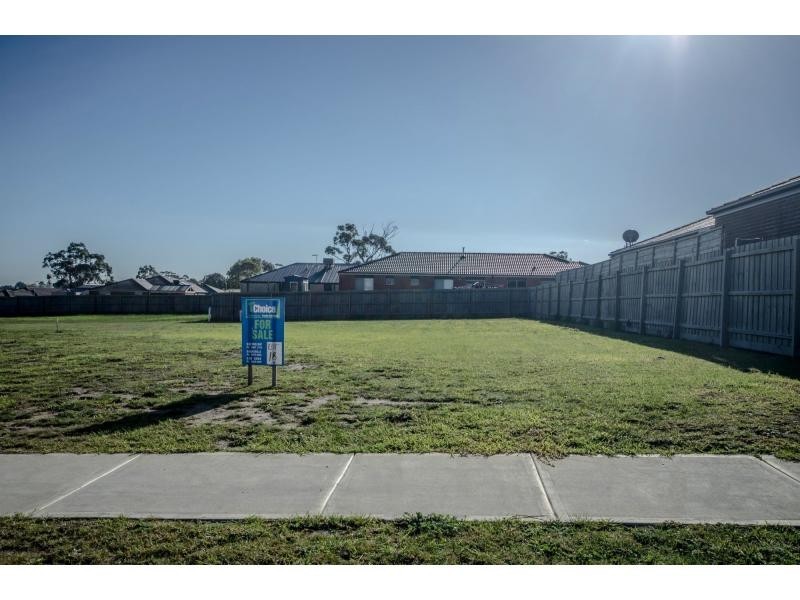 L18 Everitt Close, Lang Lang VIC 3984