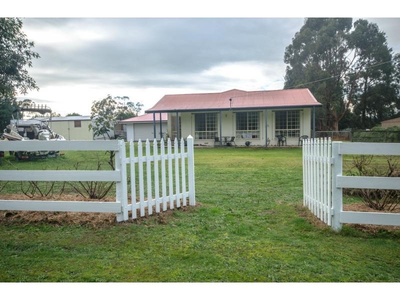 30 Forster Street, Nyora VIC 3987