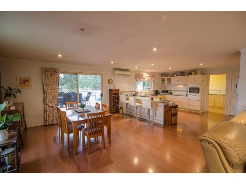 30 Forster Street, Nyora VIC 3987