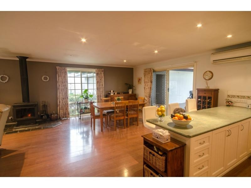 30 Forster Street, Nyora VIC 3987