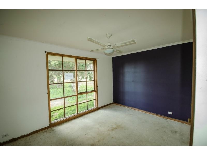 35 Factory Road, Yannathan VIC 3981