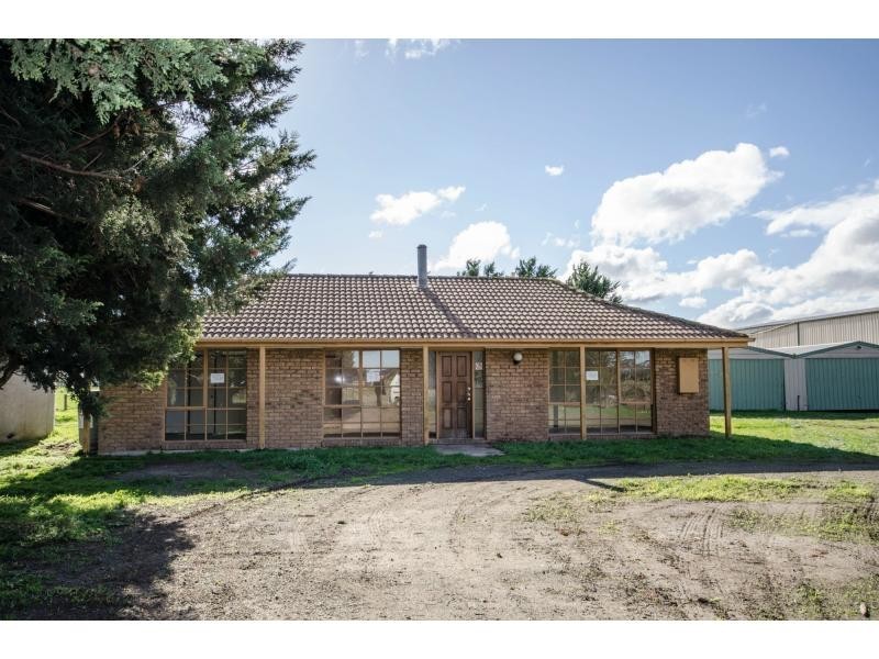 35 Factory Road, Yannathan VIC 3981