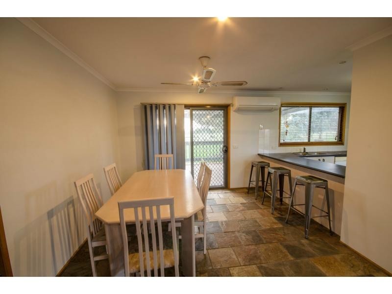 34 Station Street, Lang Lang VIC 3984