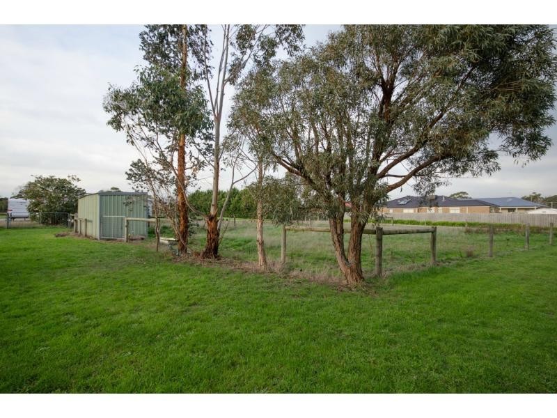 34 Station Street, Lang Lang VIC 3984