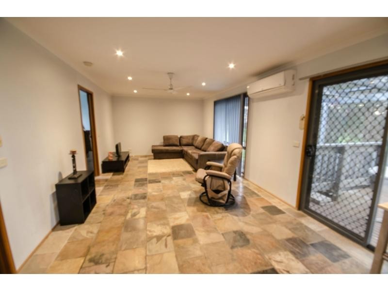 34 Station Street, Lang Lang VIC 3984