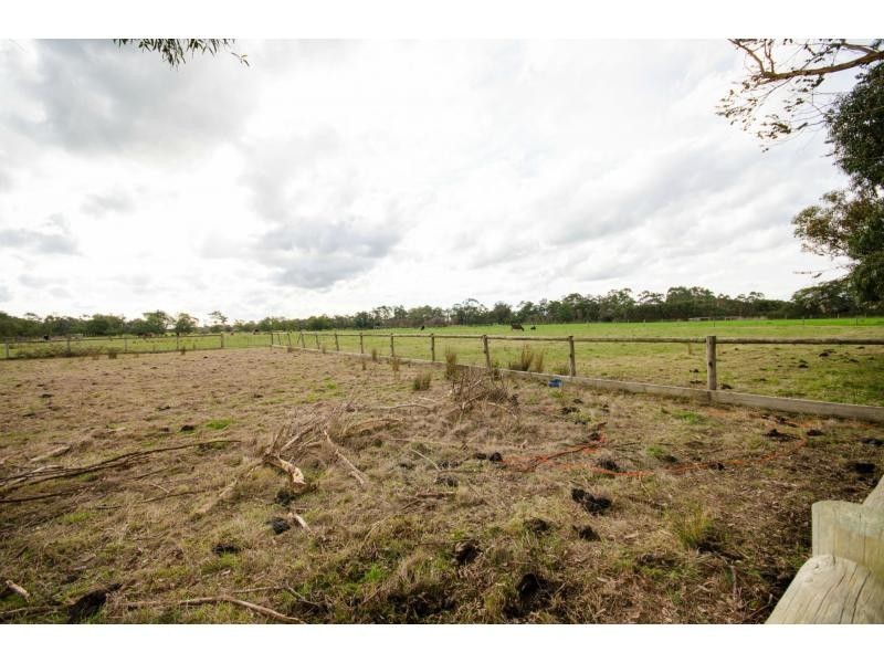 34 Station Street, Lang Lang VIC 3984