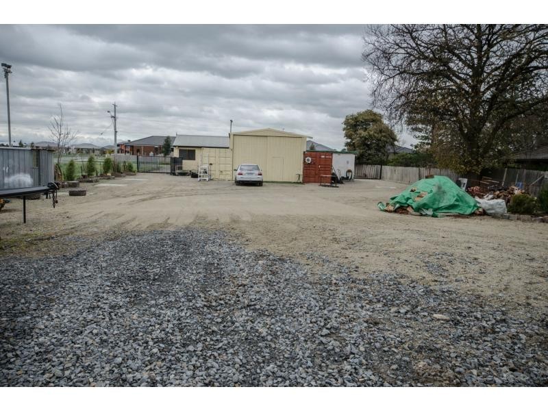 112 Denhams Road, Koo Wee Rup VIC 3981