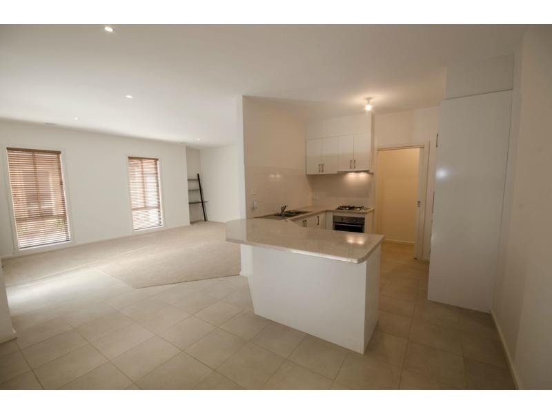 Unit 1/2 Salisbury Street, Lang Lang VIC 3984