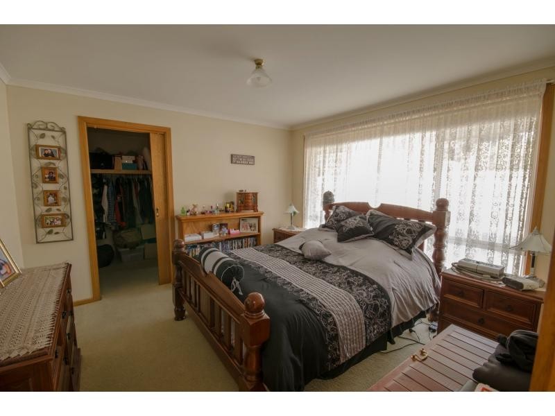 220 McDonalds Track, Lang Lang VIC 3984