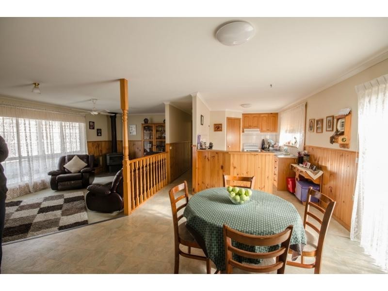 220 McDonalds Track, Lang Lang VIC 3984