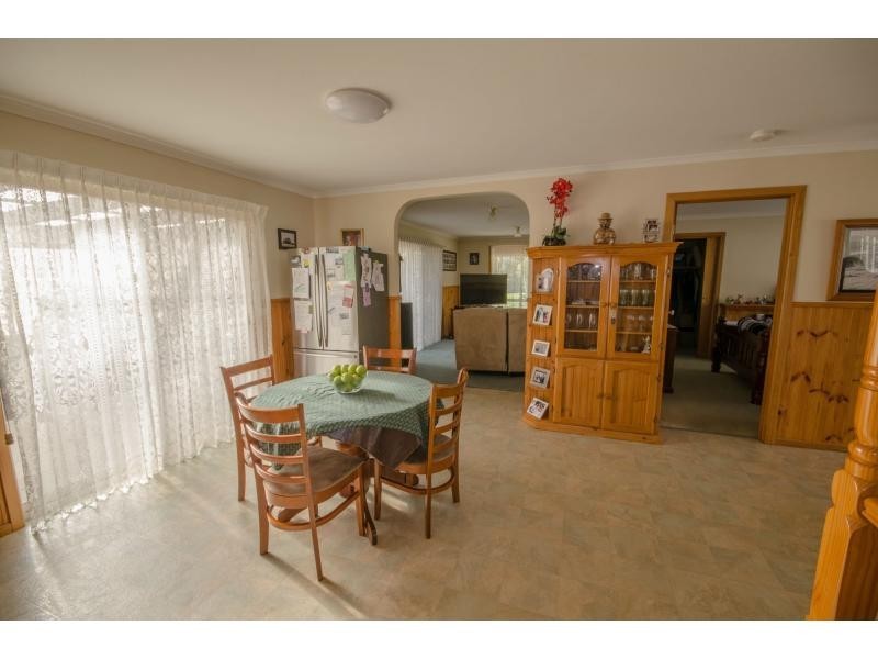 220 McDonalds Track, Lang Lang VIC 3984