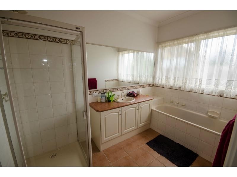 Unit 3//51 Westernport Avenue, Lang Lang VIC 3984