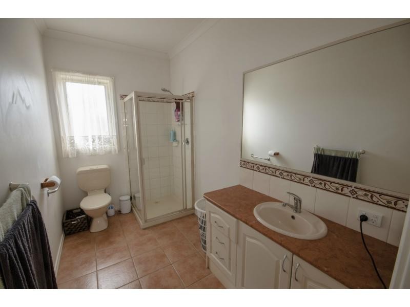 Unit 3//51 Westernport Avenue, Lang Lang VIC 3984