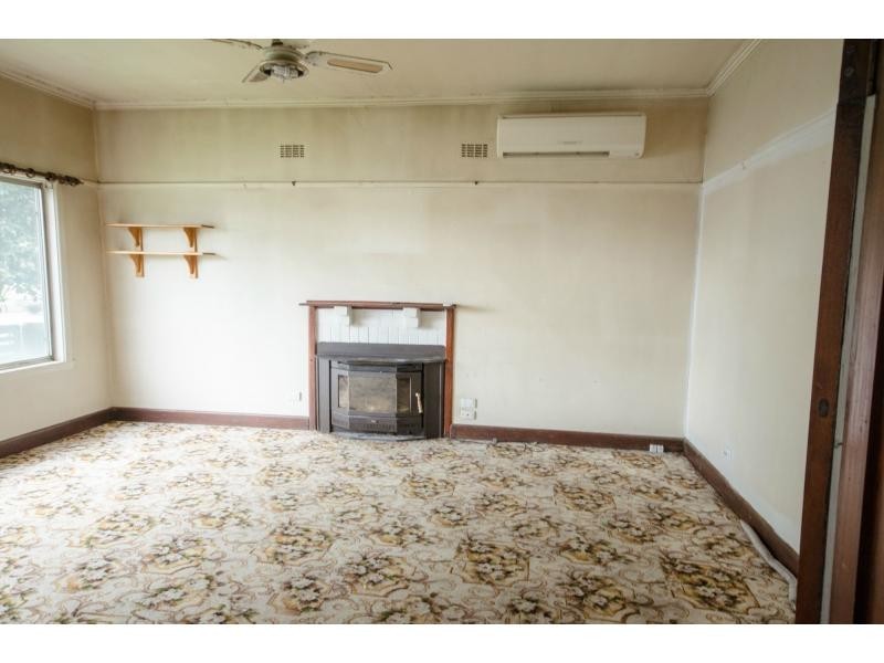 384 Rossiter Road, Koo Wee Rup VIC 3981