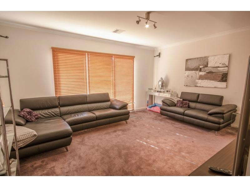 3 Milla Way, Koo Wee Rup VIC 3981