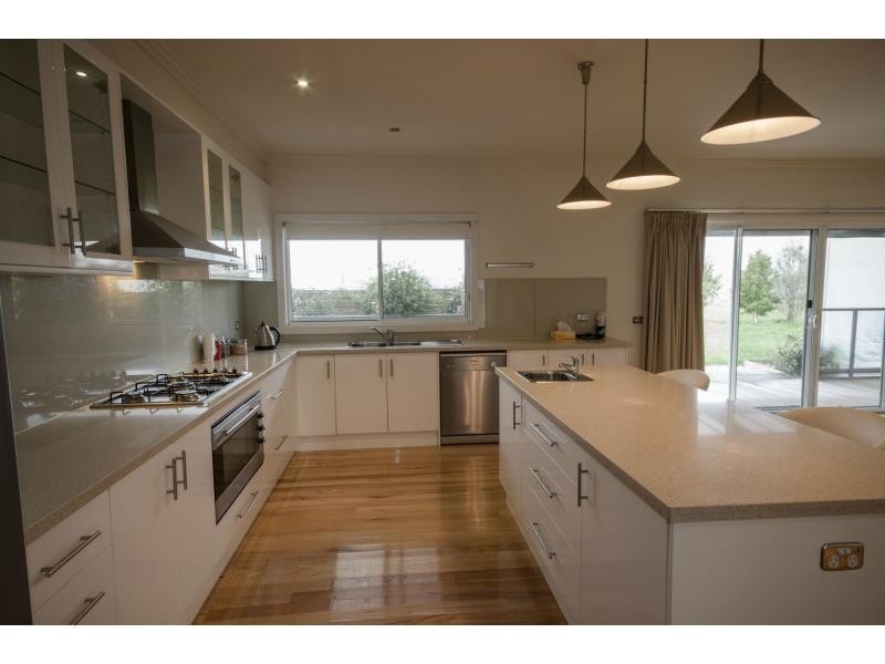 55 Henrys Road, Nyora VIC 3987