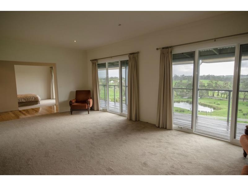 55 Henrys Road, Nyora VIC 3987