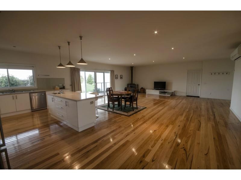 55 Henrys Road, Nyora VIC 3987