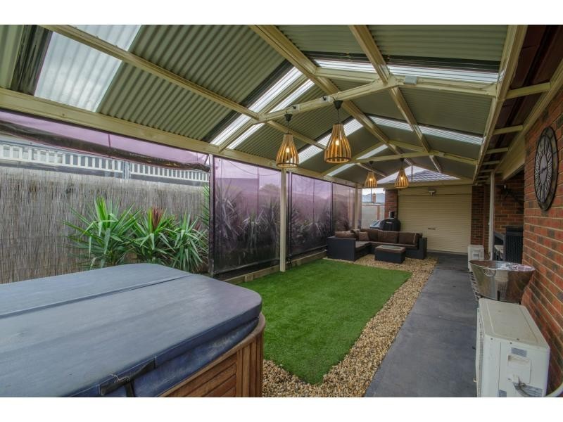 13 Townley Road, Koo Wee Rup VIC 3981