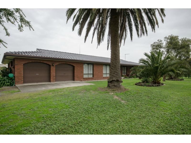 350 South Yannathan Road, Yannathan VIC 3981