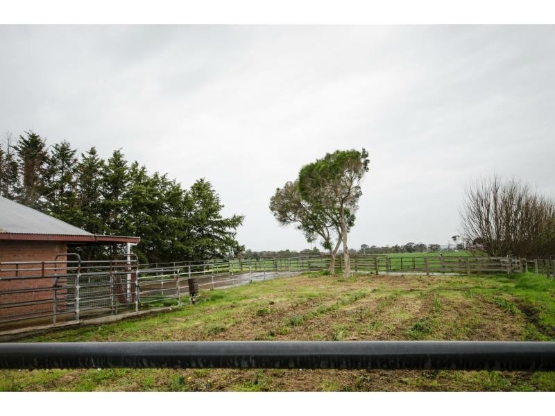 350 South Yannathan Road, Yannathan VIC 3981