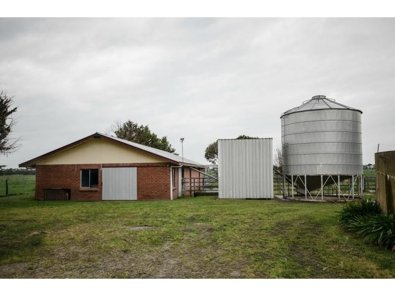 350 South Yannathan Road, Yannathan VIC 3981