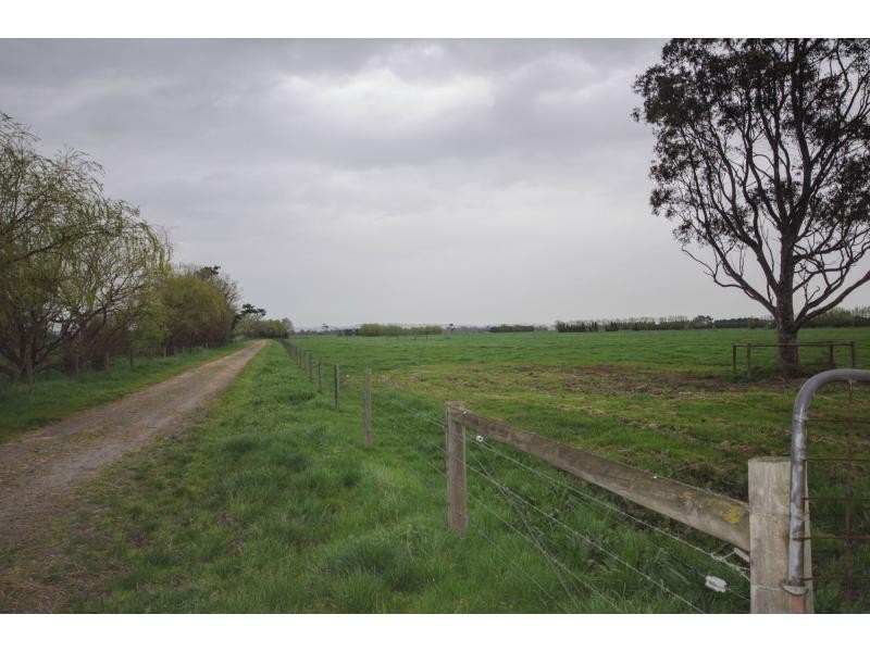 350 South Yannathan Road, Yannathan VIC 3981