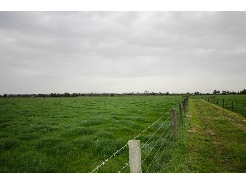 350 South Yannathan Road, Yannathan VIC 3981