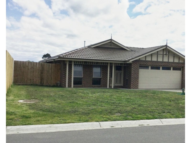 49 Rosebery Street, Lang Lang VIC 3984