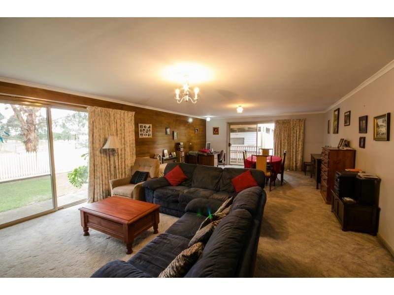 Pakenham South VIC 3810