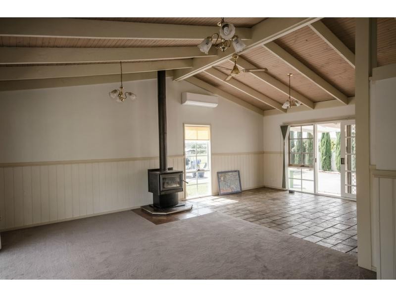 16 James Street, Lang Lang VIC 3984