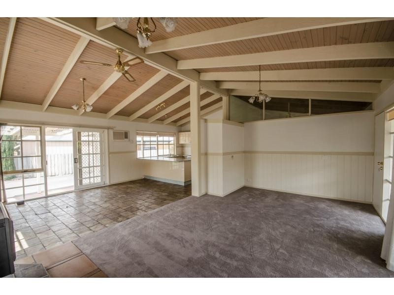 16 James Street, Lang Lang VIC 3984