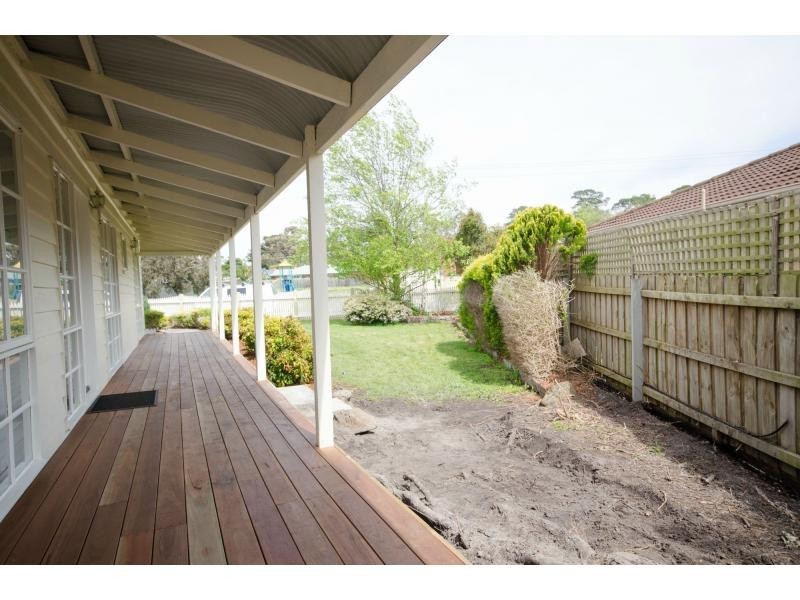 16 James Street, Lang Lang VIC 3984