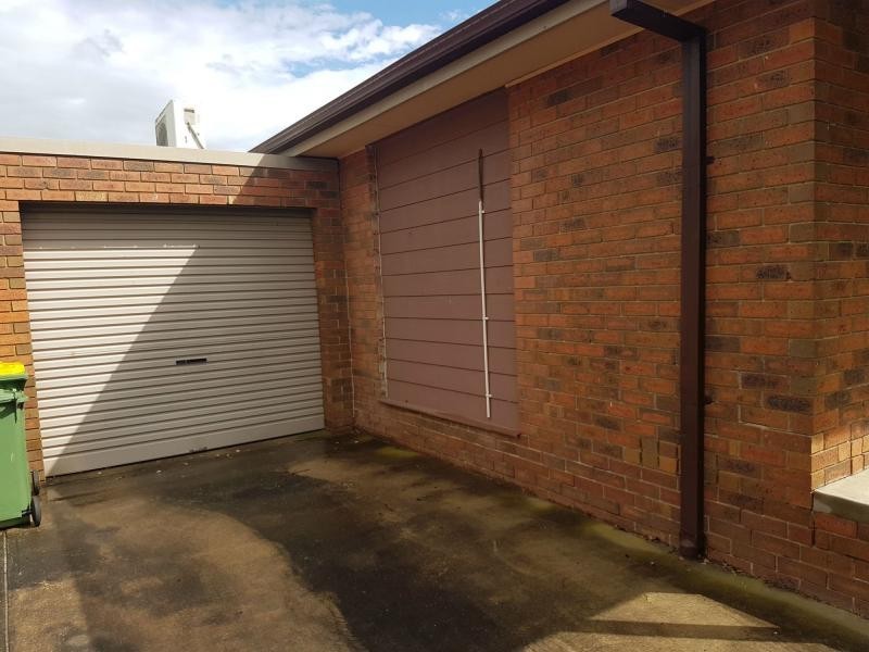 Unit 2/7 Alexandra Avenue, Koo Wee Rup VIC 3981