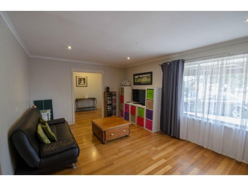 30 Henry Street, Koo Wee Rup VIC 3981