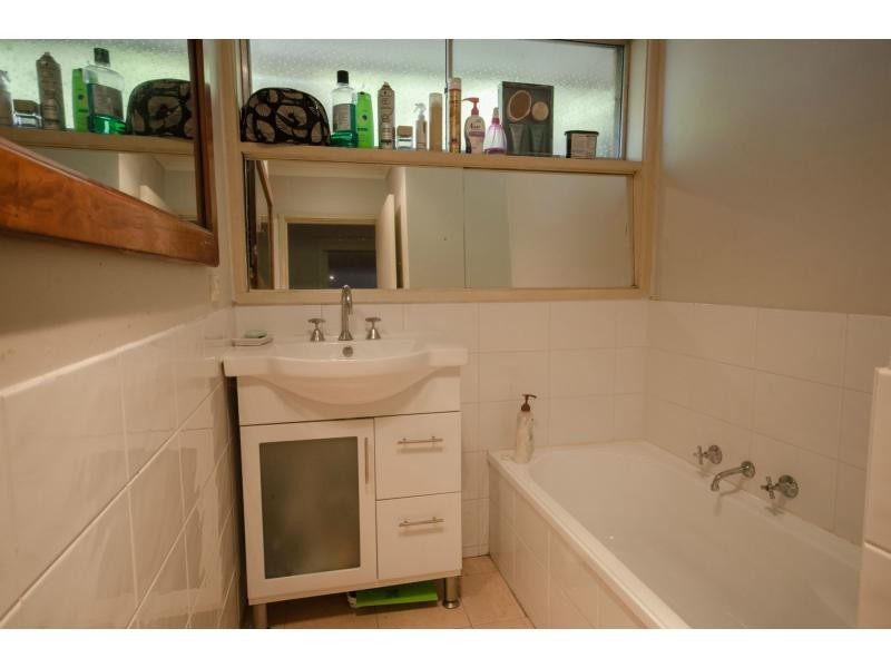 30 Henry Street, Koo Wee Rup VIC 3981